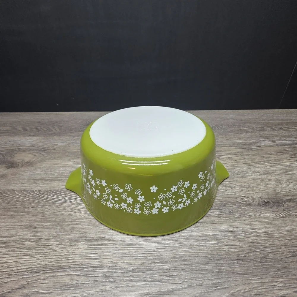 Pyrex Round Casserole Dish (475B) W/Lid (475) 2.5Q - Crazy Daisy/Spring Blossom
